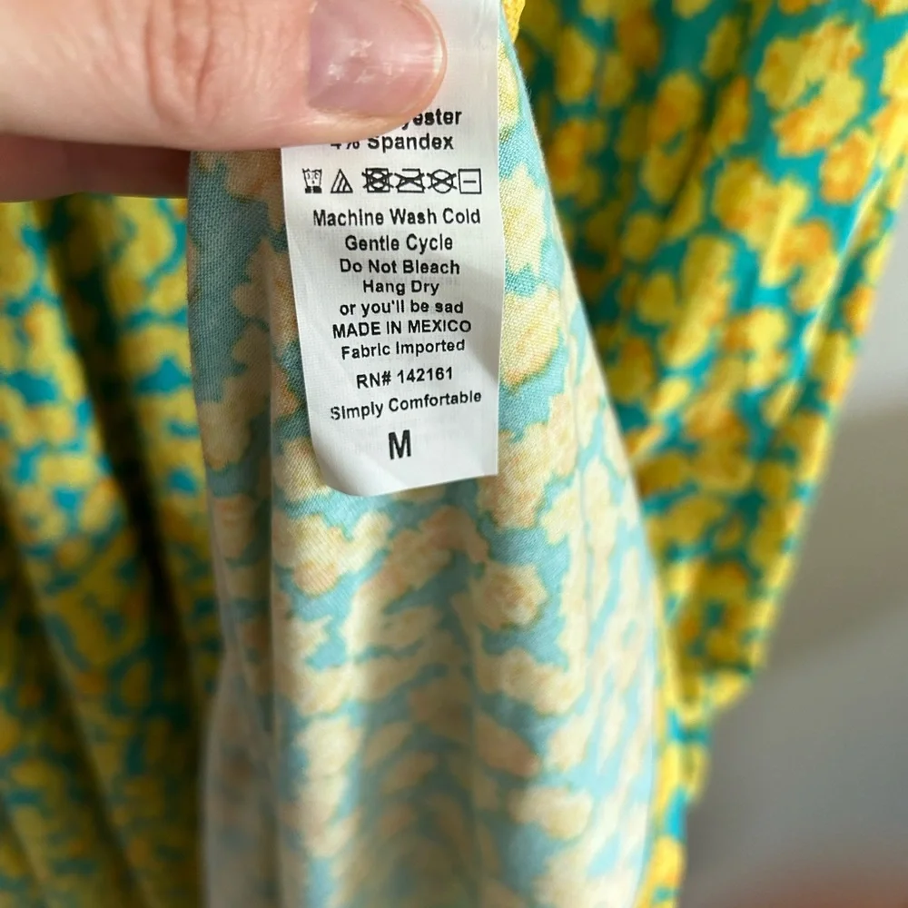 Adorable lularoe dress ! Size medium. - Picture 4 of 5